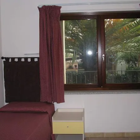 Portoghesi Apartment