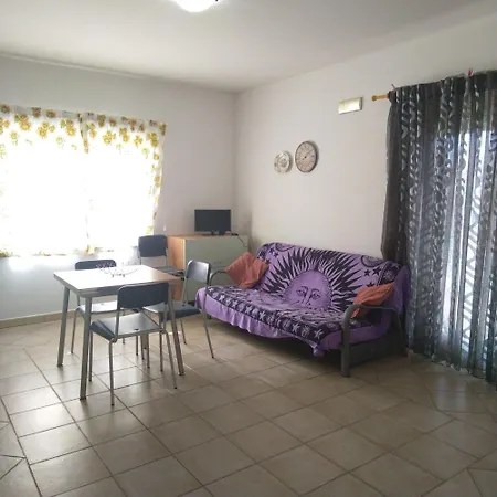 Portoghesi Apartmán Àrbatax