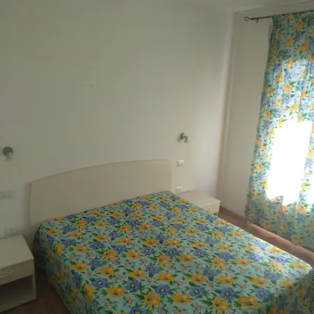 Portoghesi Apartment